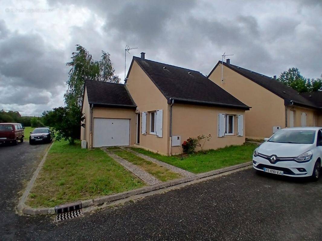 Maison à PRUILLE-L'EGUILLE