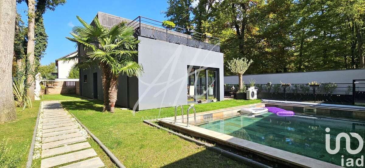 Photo 2 - Maison à POMPONNE