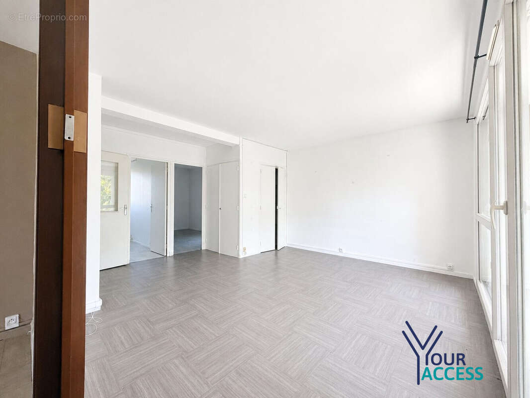 Appartement à GRIGNY