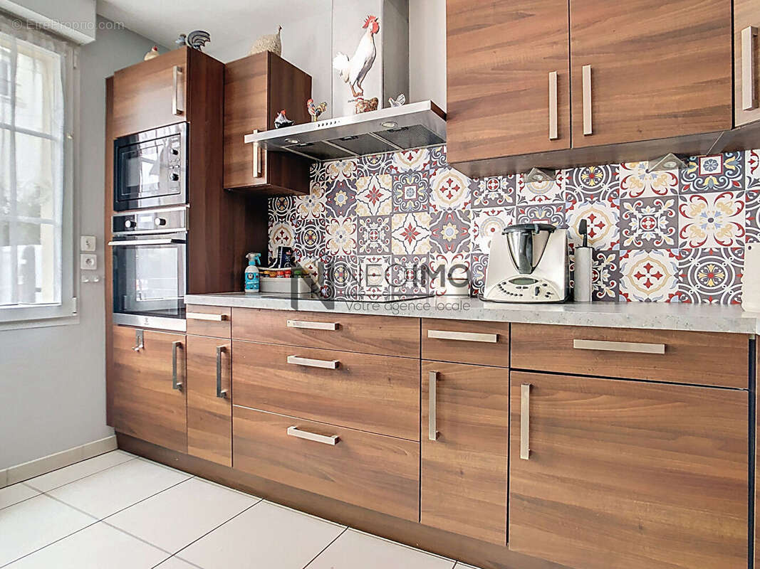 Maison à NEUFCHATEAU