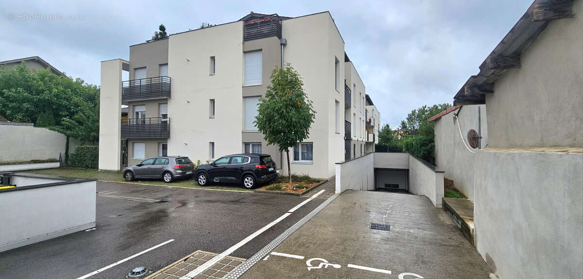 Appartement à MIRIBEL