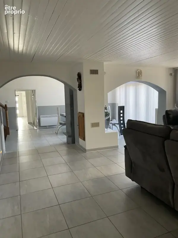 Saint-Dié-des-Vosges - Ferme de caractère 220m2 - photo 3