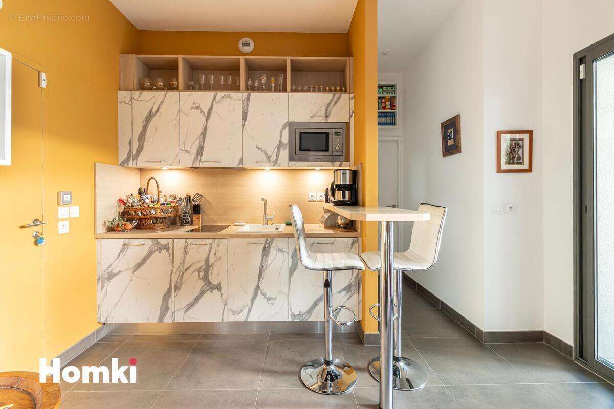 Appartement à MARSEILLE-2E