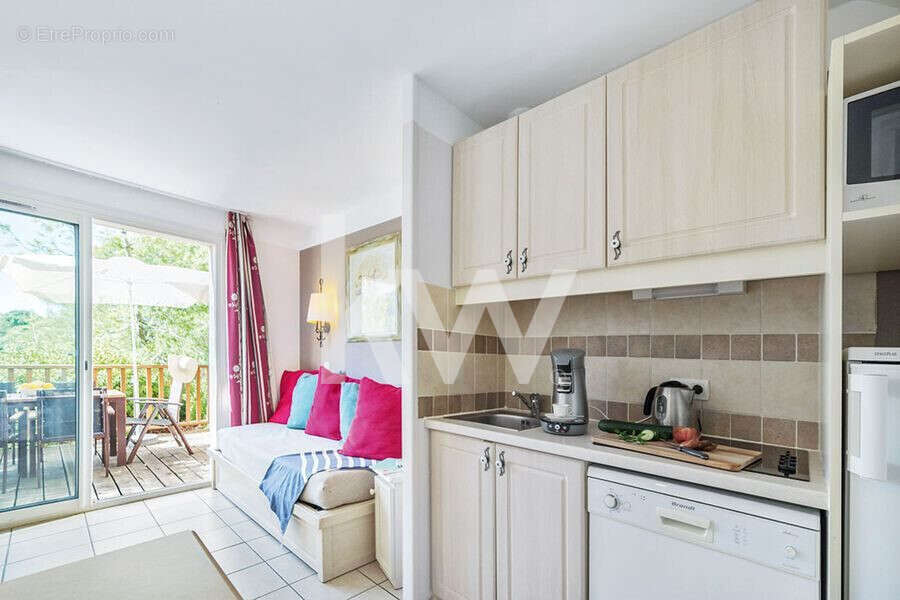 Appartement 38 m² à Grospierres  - photo 3