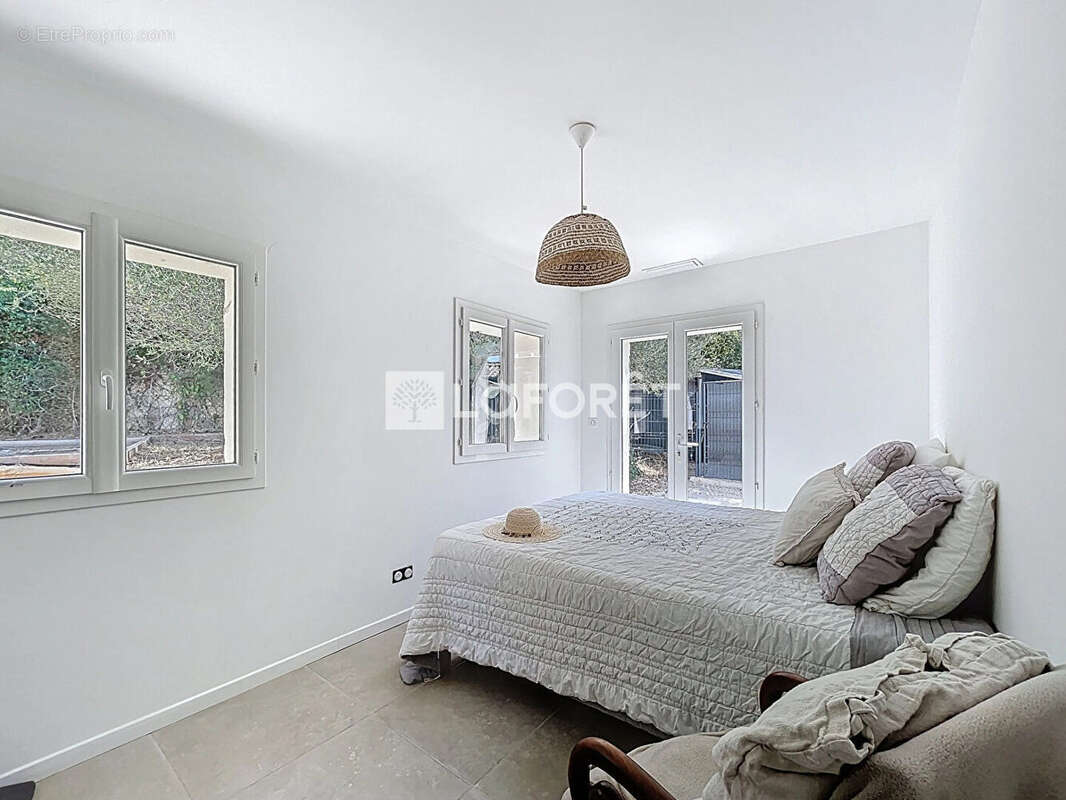 Maison à LA VALETTE-DU-VAR