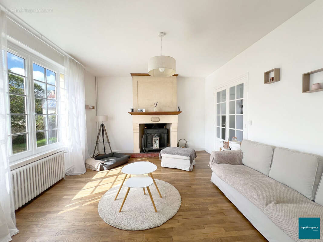 Maison à SAINT-SYLVAIN