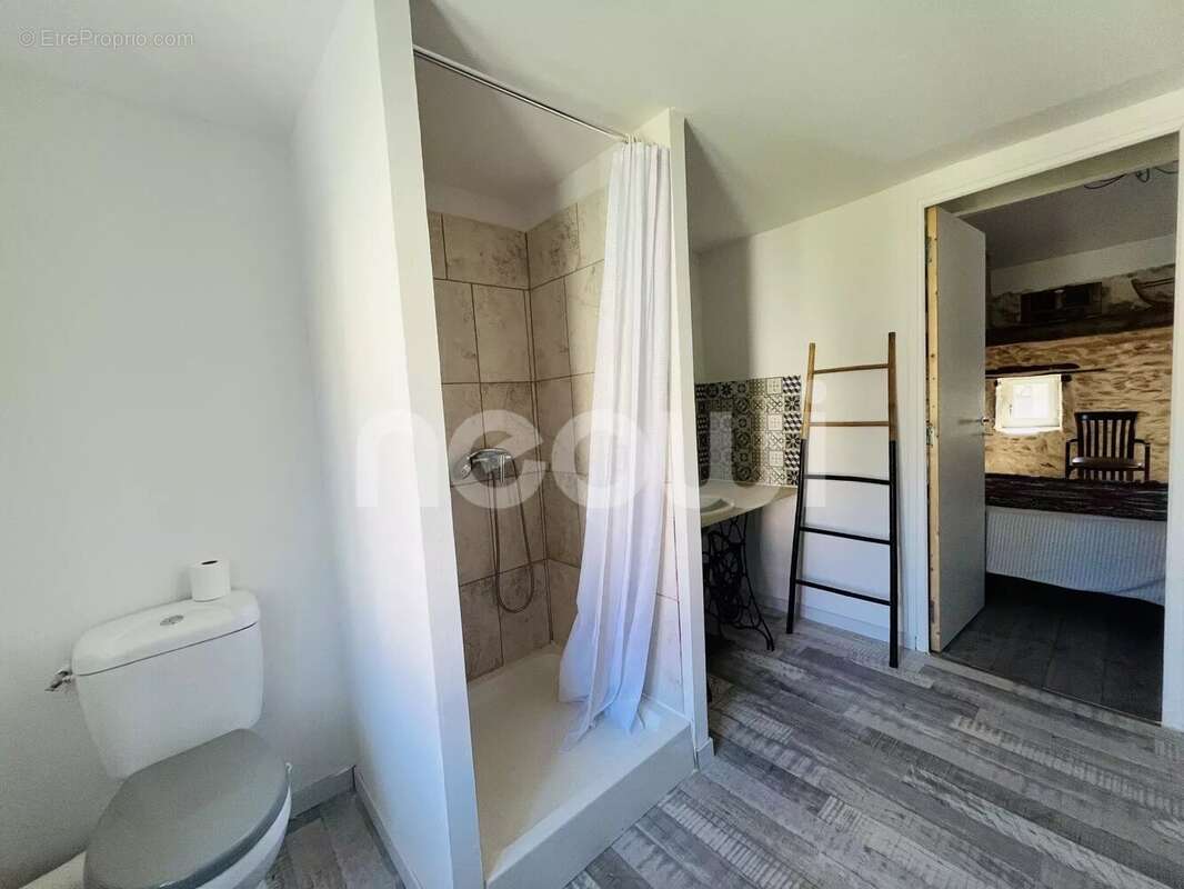 Maison à SAINT-GEORGES-DE-MONS