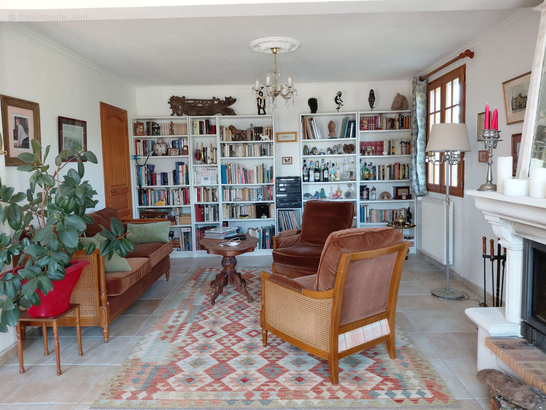 Maison à IRAI