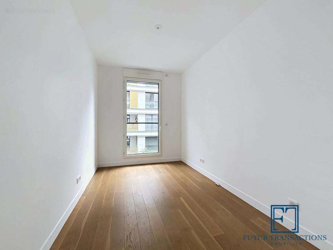 Appartement à ISSY-LES-MOULINEAUX