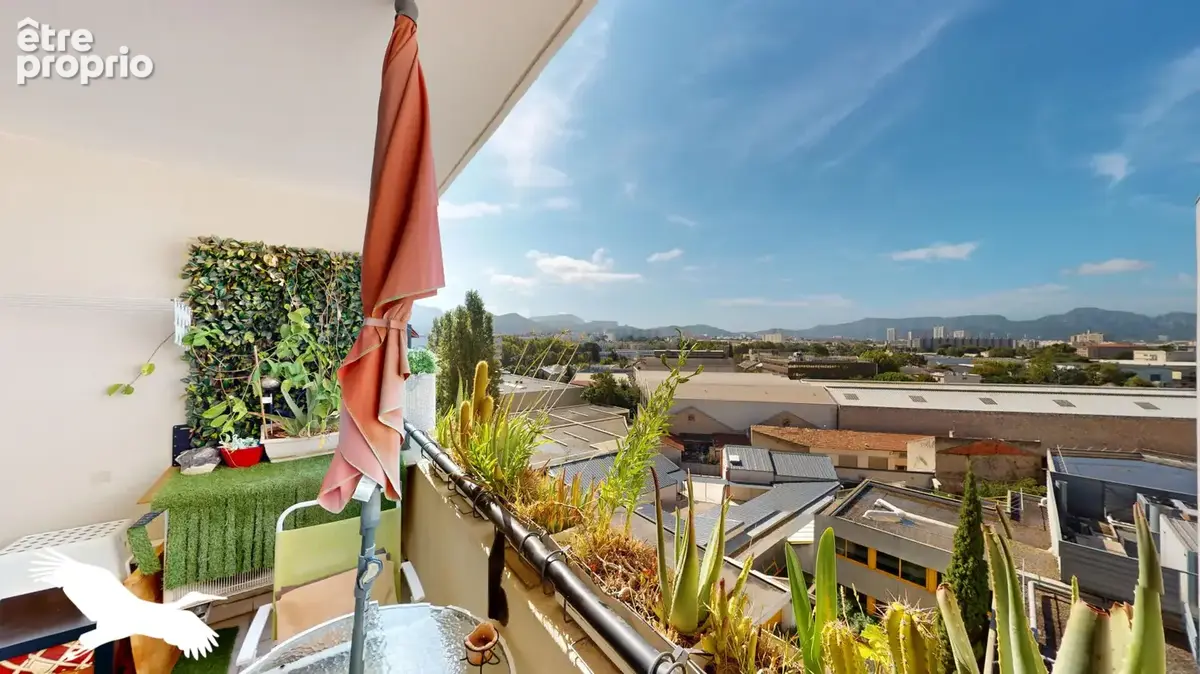A vendre, Joss, Marseille 10ème, 3 pièces 62 m2 avec terrasse et vue dégagée au dernier étage, double-box. - photo 11