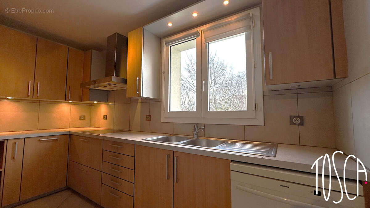 Appartement à THIAIS