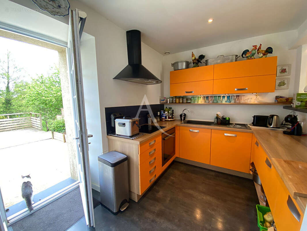 Maison à LA CHAPELLE-ACHARD