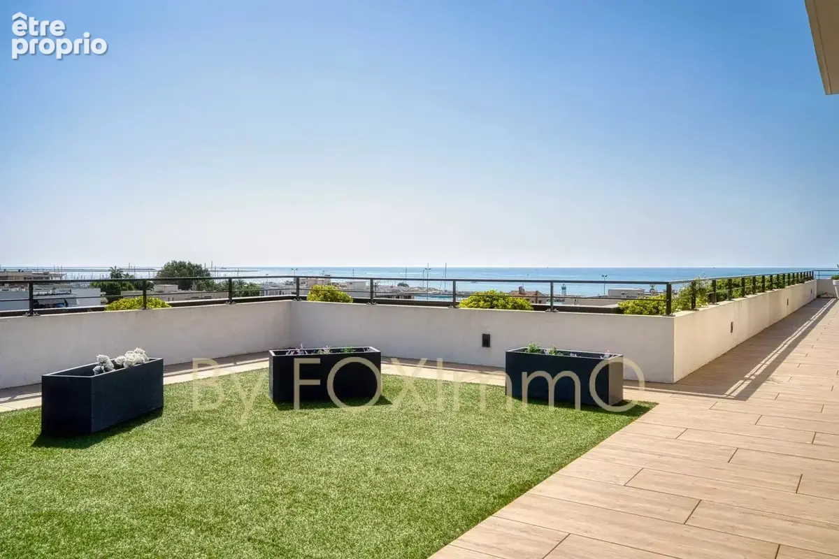 Penthouse d'exception dernier étage vue mer à Cagnes-sur-Mer - photo 32
