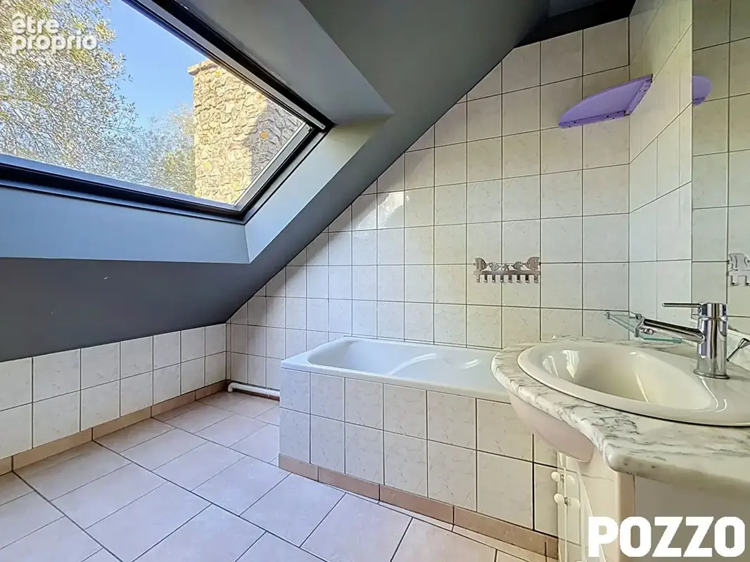 A vendre - maison de charme de 161m² à torigny-les-villes - photo 11