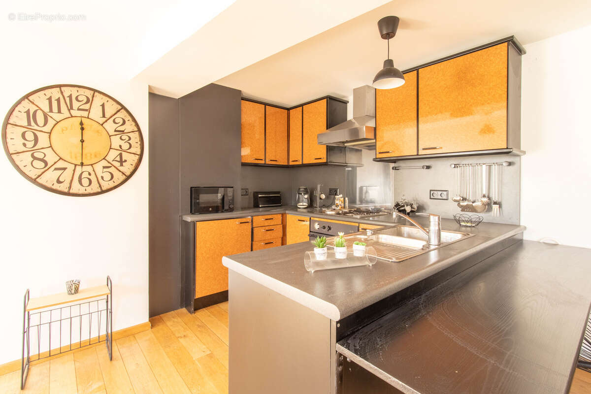 Duplex entierement renove centre ville de sedan - photo 3