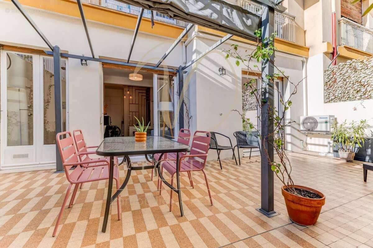 Appartement à NICE