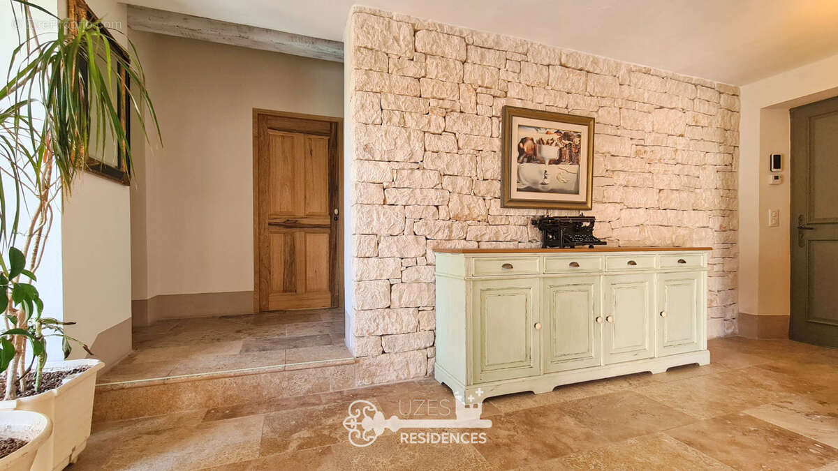 Maison à GOUDARGUES