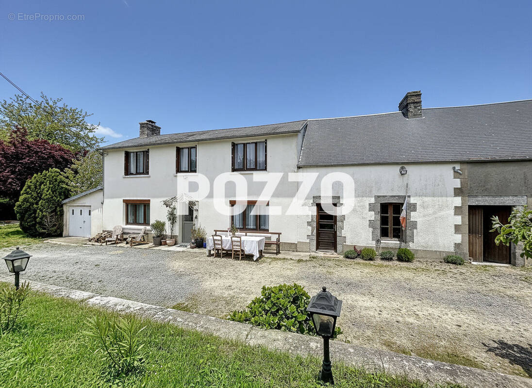 Maison à LINGREVILLE