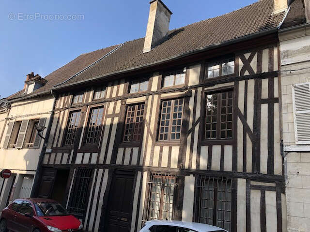 Maison bourgeoise centre ville avec jardin proche Troyes - photo 2
