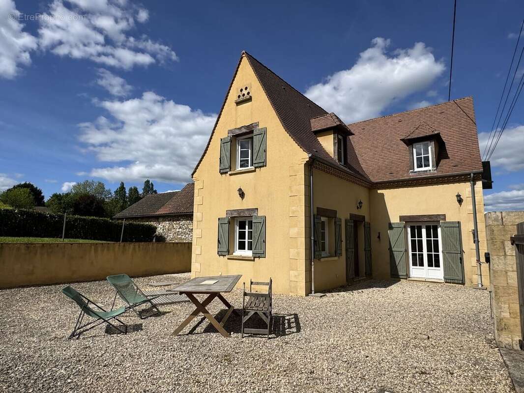 IMG2588 - Maison à DOMME