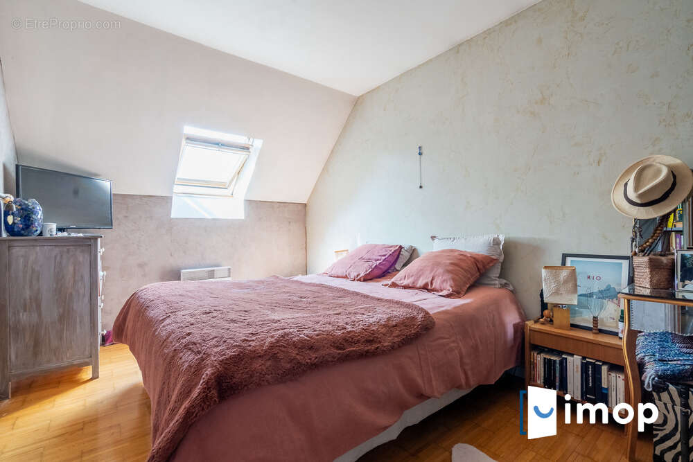 Maison à VILLIERS-SUR-MARNE