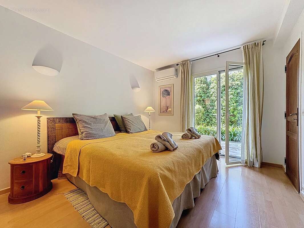 Maison à ANTIBES