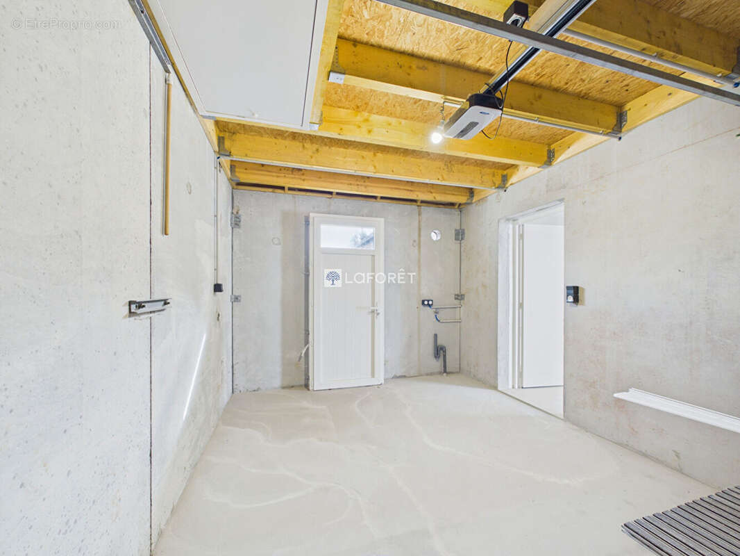 Maison POULDREUZIC 4 Pièces 84 m² - photo 16