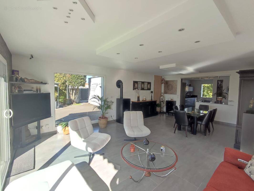 Maison à LA CHEVROLIERE