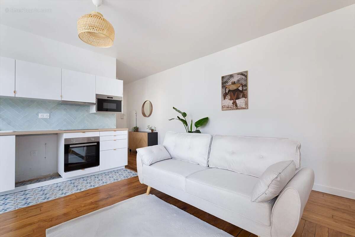 Appartement à PARIS-15E