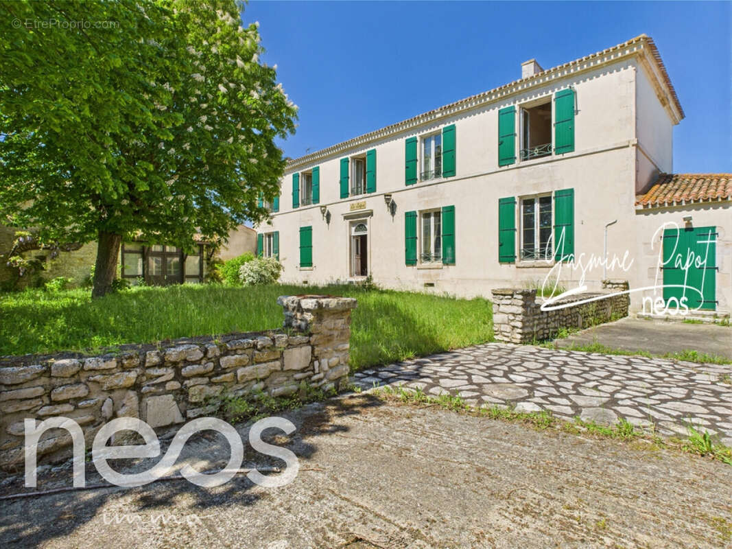 Maison à PUYRAVAULT