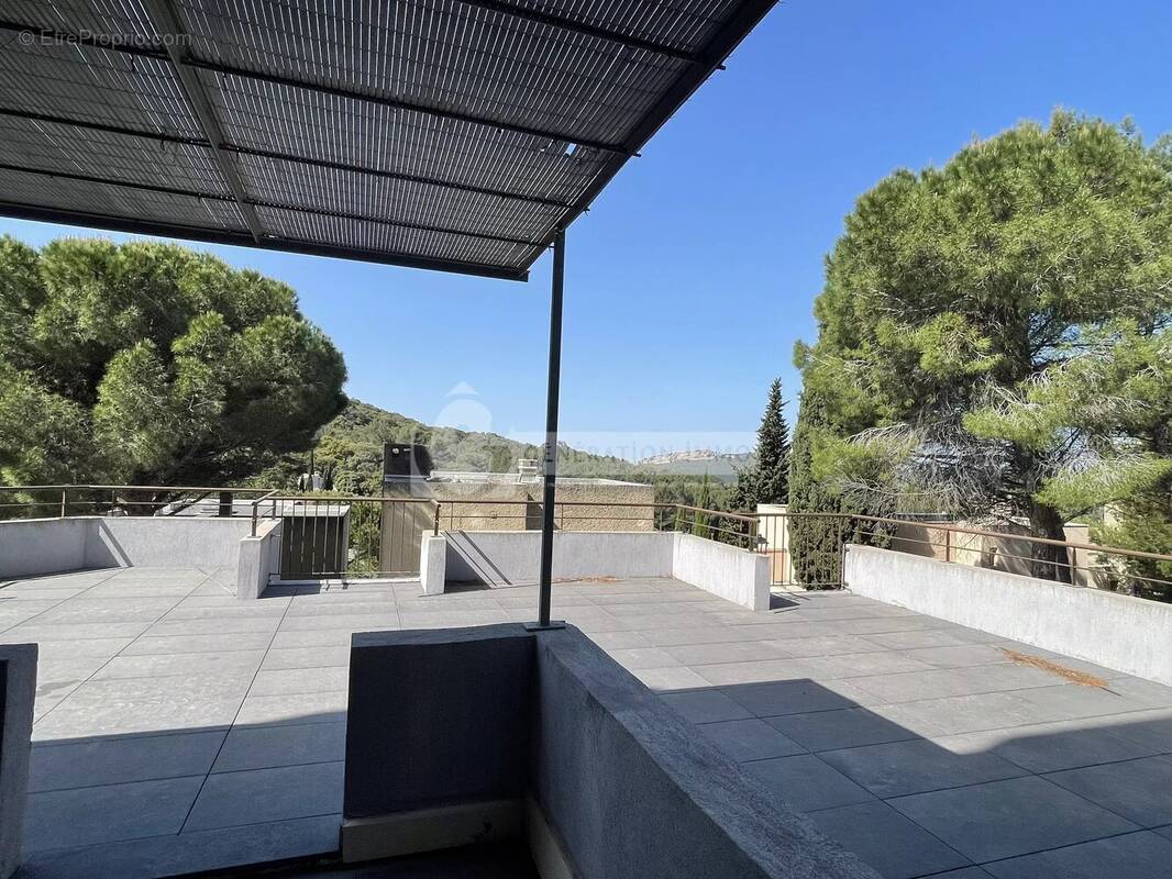 Appartement à LES BAUX-DE-PROVENCE