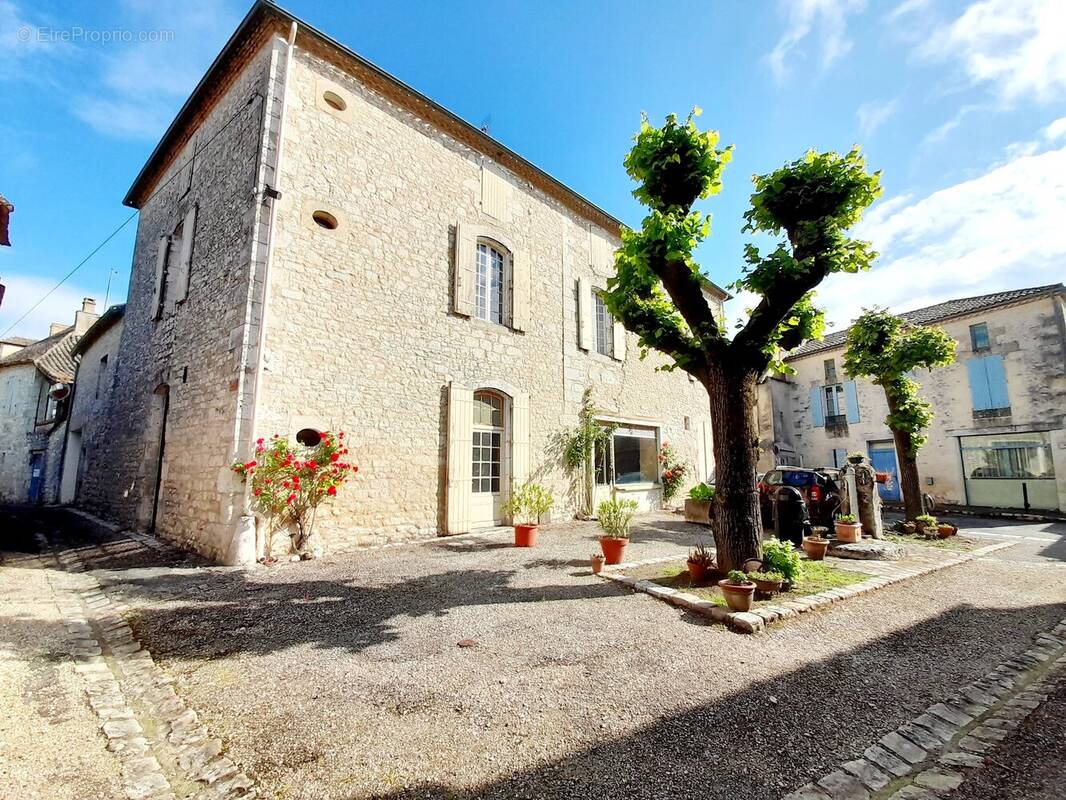 Appartement à ISSIGEAC