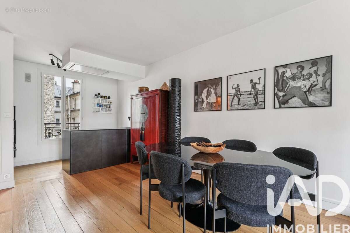 Photo 2 - Appartement à PARIS-17E