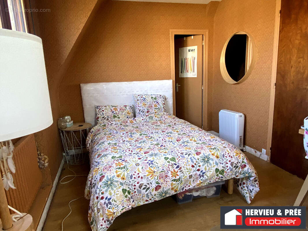 Maison à OUISTREHAM