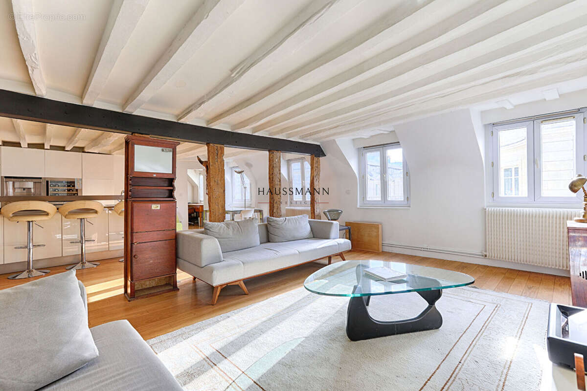 Appartement à PARIS-9E
