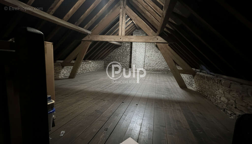 Maison à MERICOURT
