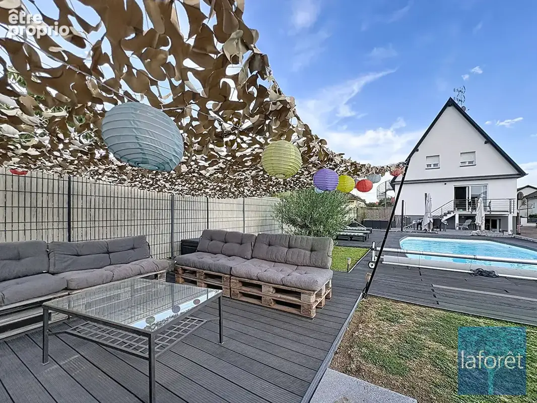 Maison Nordhouse 7 pièce(s) 146 m2 - photo 2