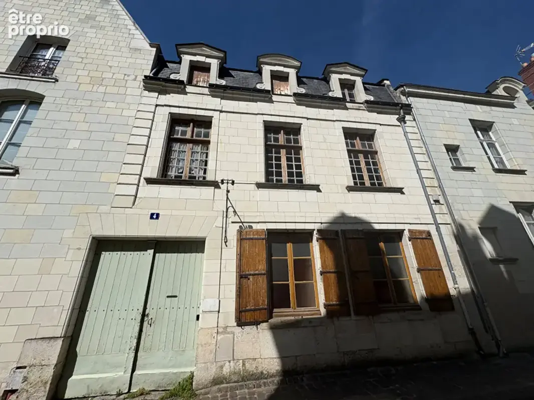 Maison de charme à fort potentiel  Centre-ville de Saumur - photo 9