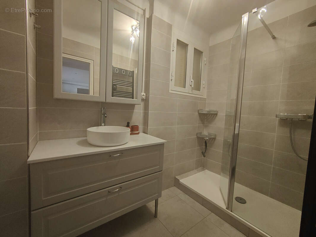 Appartement à MENTON