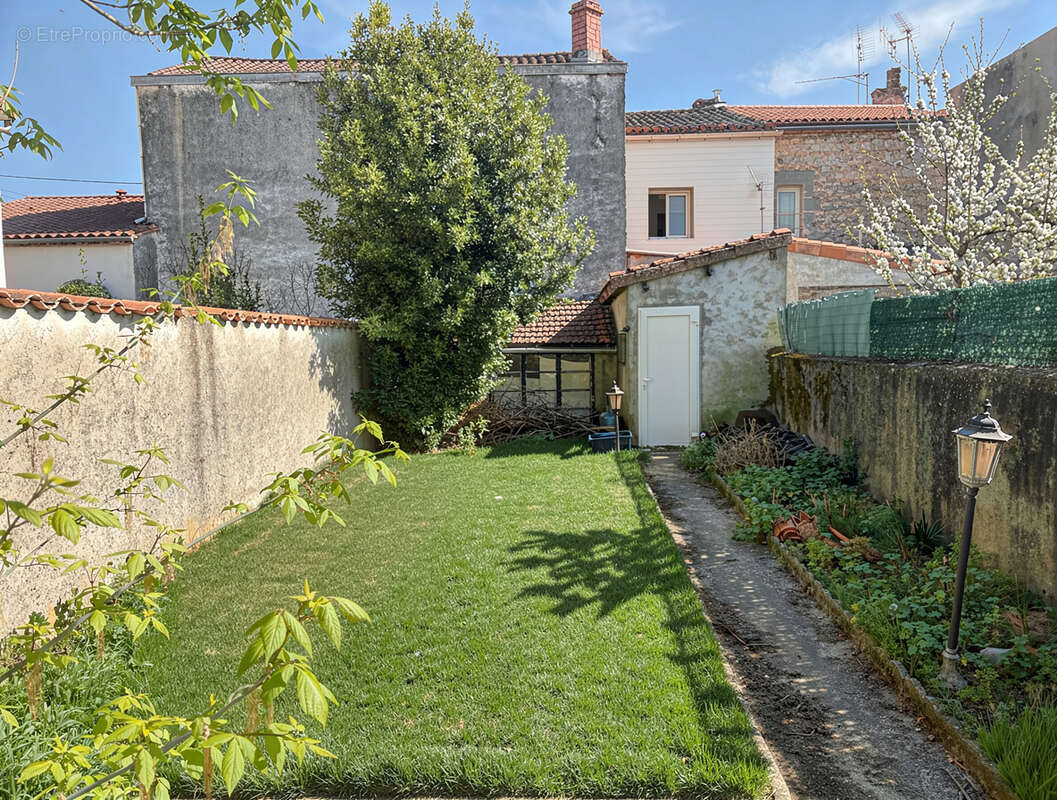 Maison à ANGOULEME