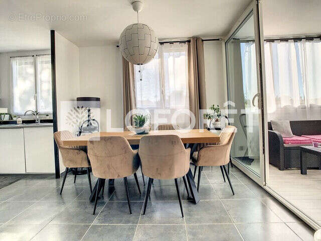 Appartement à VITROLLES