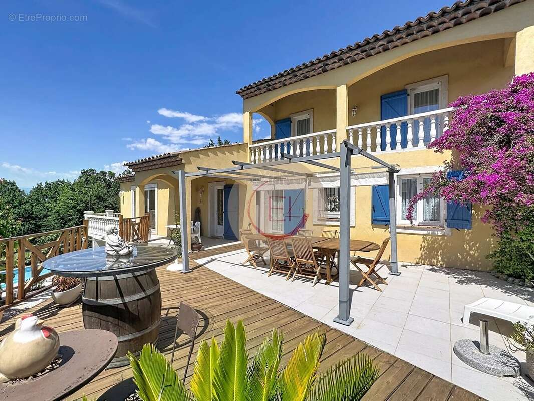 Maison à LES ADRETS-DE-L'ESTEREL