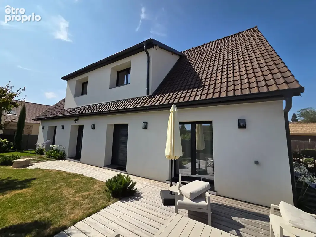 Photo Maison à Saint-Maurice-Montcouronne au prix de 790 000€