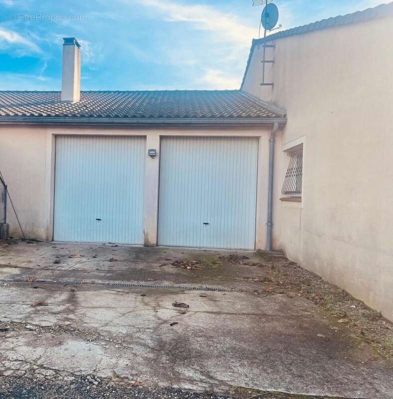 Photo 7 - Maison à SAINT-JULIEN-DU-PUY