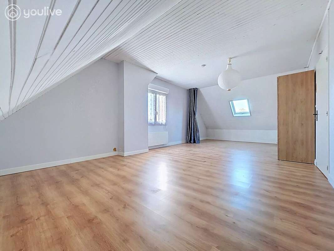 Maison à PLOUGUERNEAU