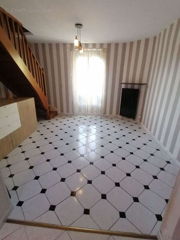 Appartement à NOISY-LE-SEC