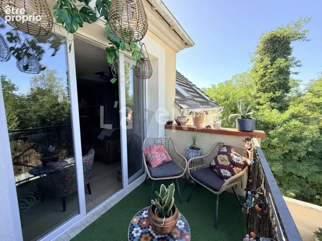 Appartement à CLAYE-SOUILLY