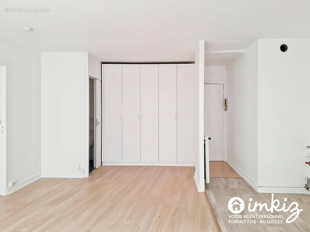 Appartement à PARIS-19E