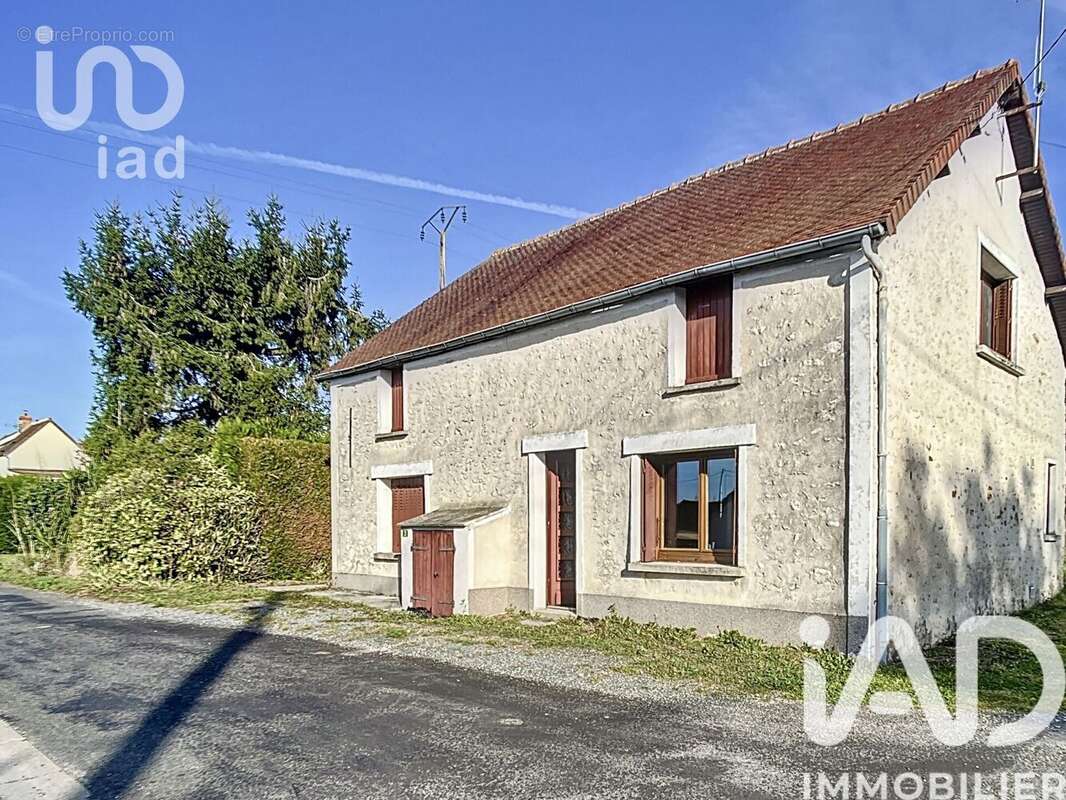 Maison 86 m² à Courtacon  - photo 9