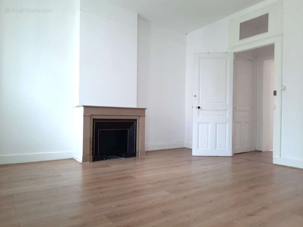 Appartement à SAINTE-COLOMBE